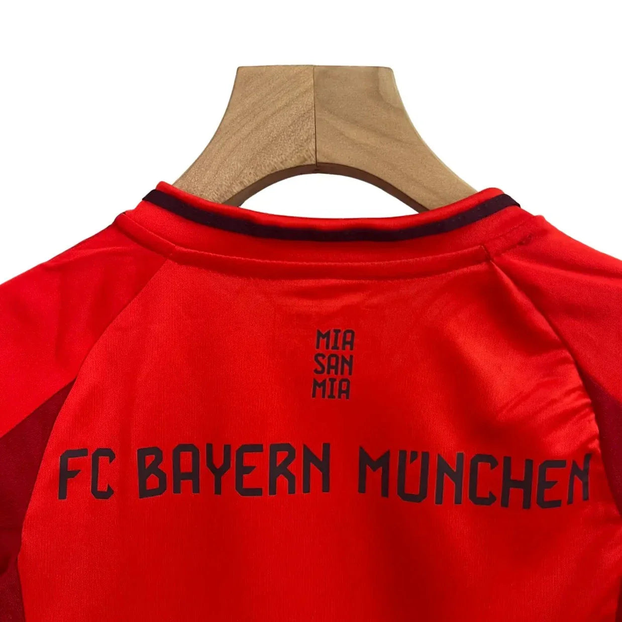 Camisa Bayern de Munique 2024/25 Home - Kit Torcedor Infantil