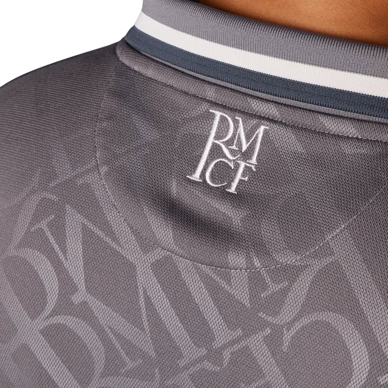 Camisa Real Madrid 2024/25 Third